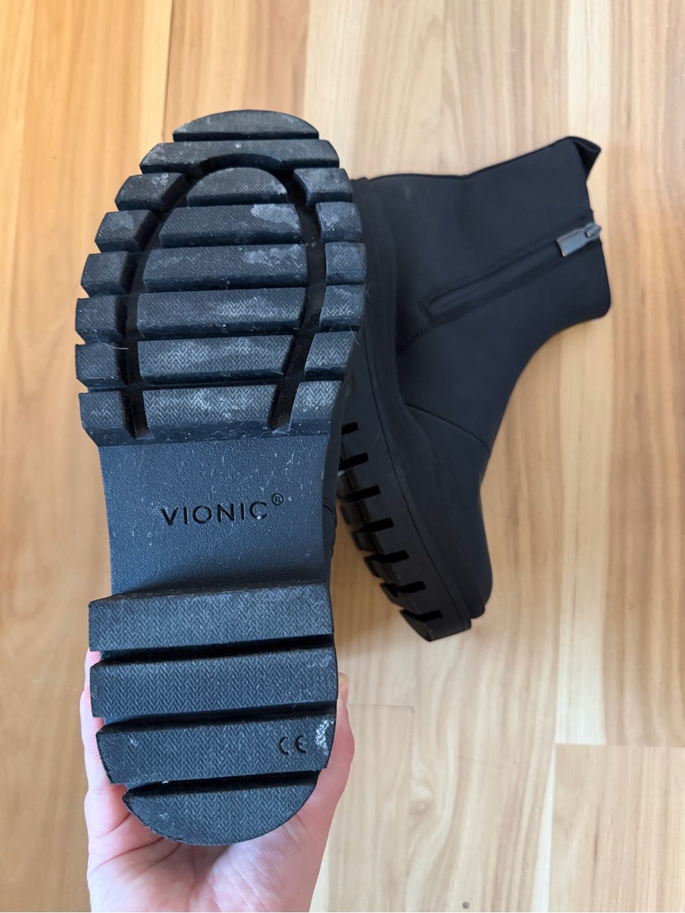 Vionic Karsen Women’s Waterproof Arch Supportive Boot - Picture 6 of 6